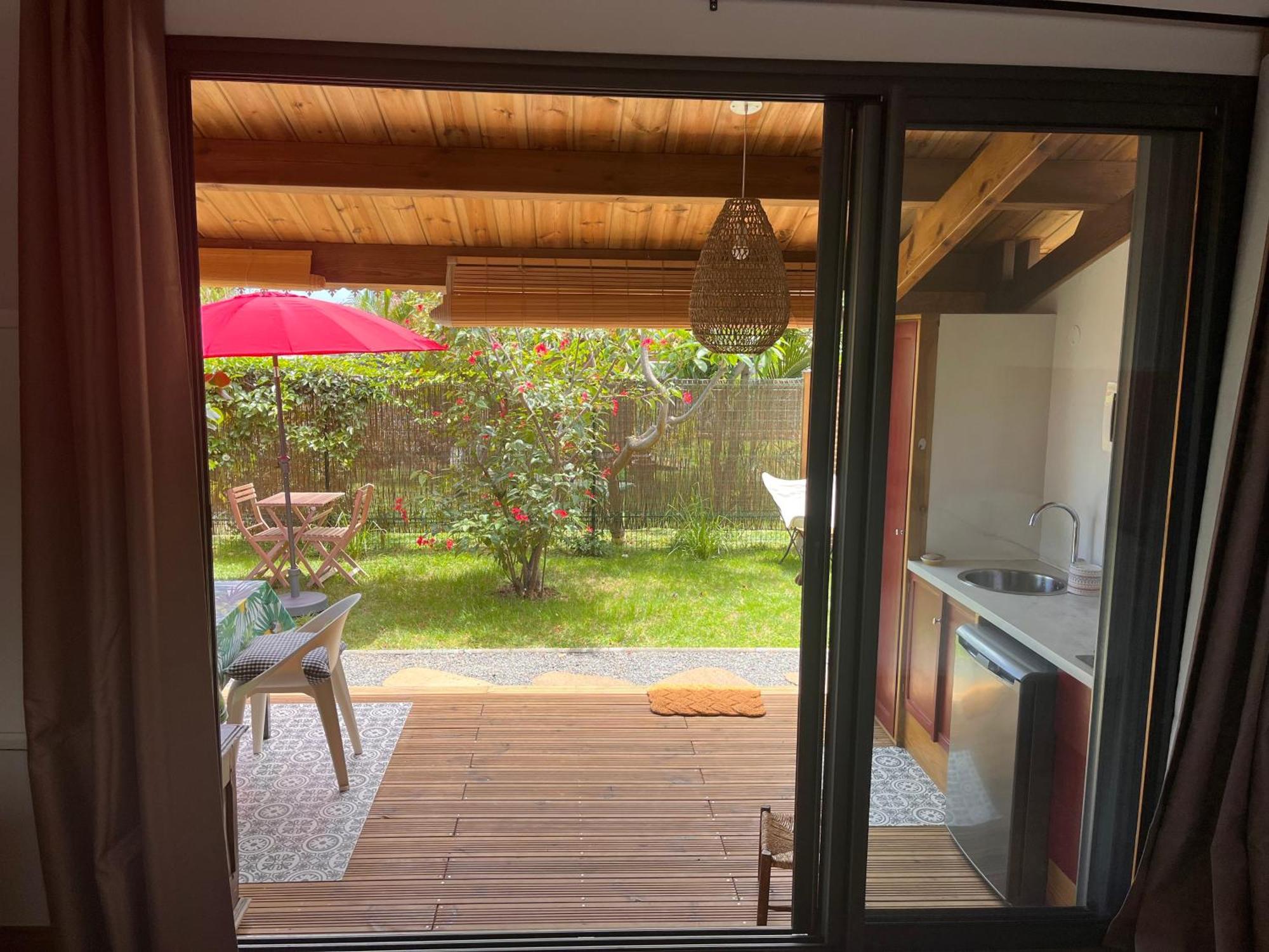 Bungalow Leu Gadiamb Saint-Leu Exterior foto